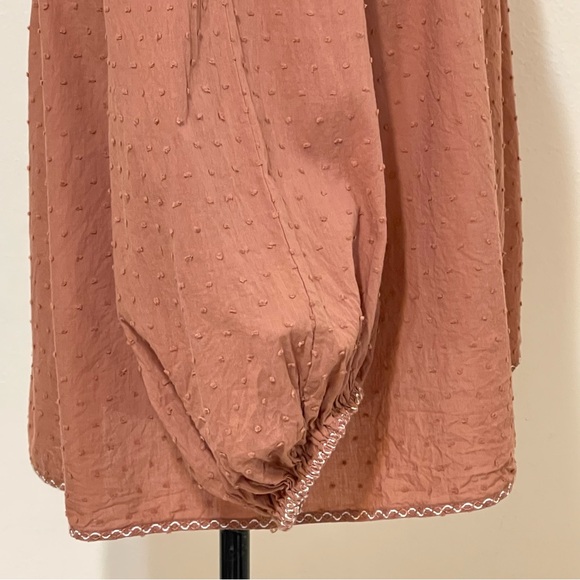 Max Studio Women’s Embroidered Peasant Blouse Swiss Dot Top Size Large - Picture 7 of 10